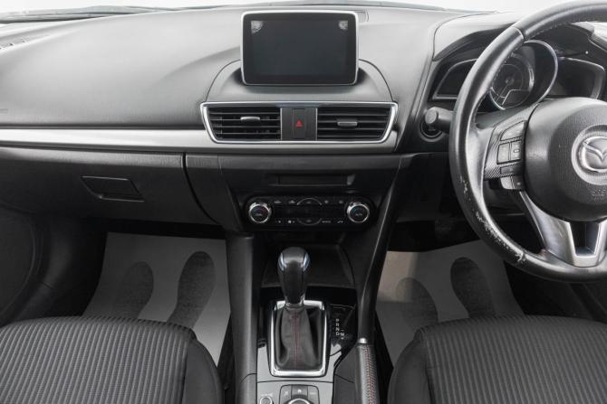 Mazda Axela III с пробегом 2015 года, цена 1 469 000 рублей, 133000 км, седан, Автокод Объявления