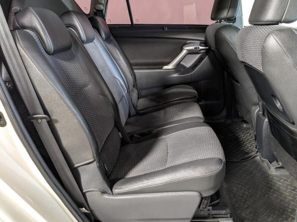 Toyota Verso I с пробегом 2011 года, цена 1 099 500 рублей, 253000 км, компактвэн, Автокод Объявления