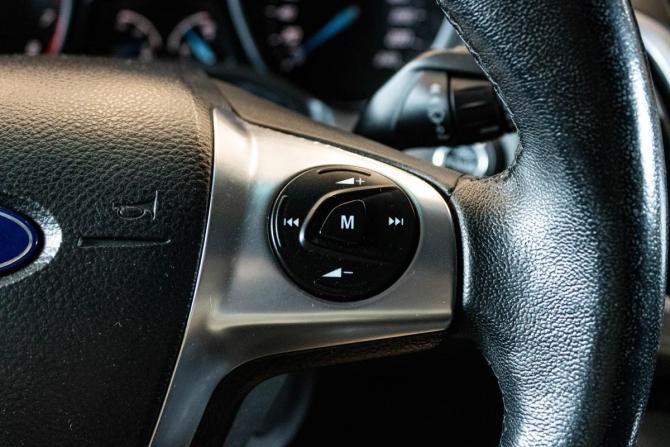Ford Focus III с пробегом 2012 года, цена 899 000 рублей, 132776 км, седан, Автокод Объявления