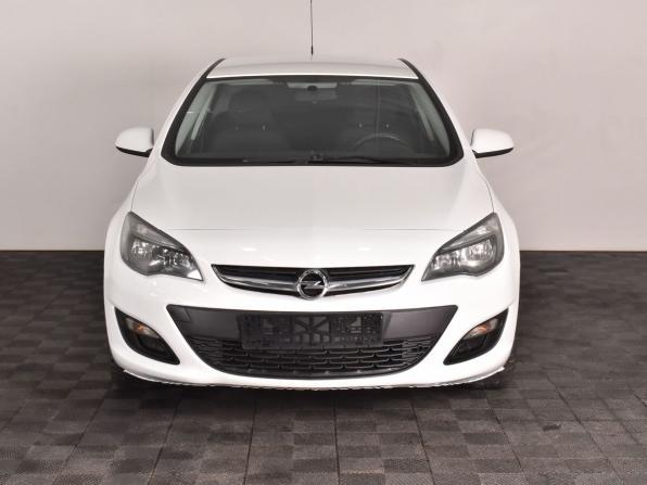 Opel Astra J Рестайлинг с пробегом 2014 года, цена 640 000 рублей, 108012 км, хэтчбек, Автокод Объявления