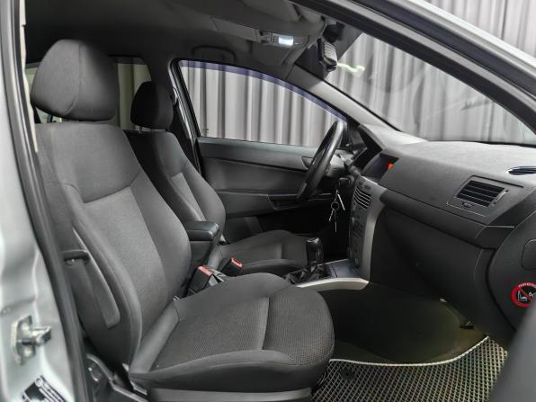 Opel Astra H Рестайлинг с пробегом 2012 года, цена 499 000 рублей, 203000 км, седан, Автокод Объявления