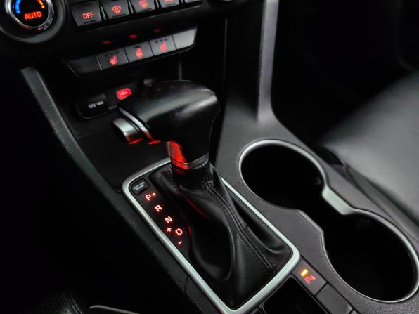 Kia Sportage IV Рестайлинг с пробегом 2019 года, цена 2 128 000 рублей, 125000 км, внедорожник, Автокод Объявления