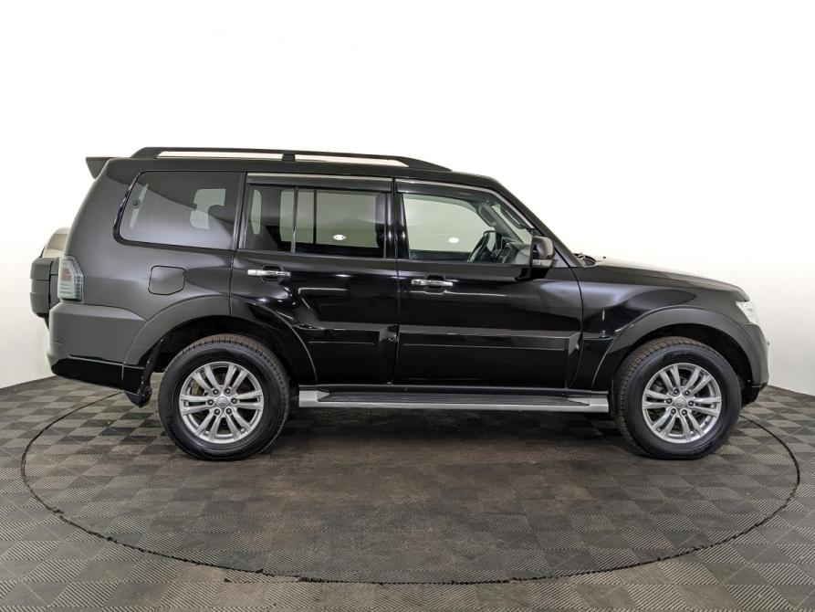 Mitsubishi Pajero IV Рестайлинг 1 Москва  - изображение 4