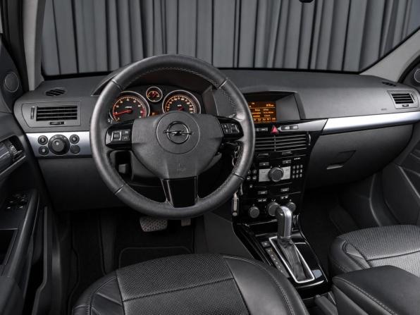 Opel Astra H Рестайлинг с пробегом 2010 года, цена 539 000 рублей, 282358 км, хэтчбек, Автокод Объявления