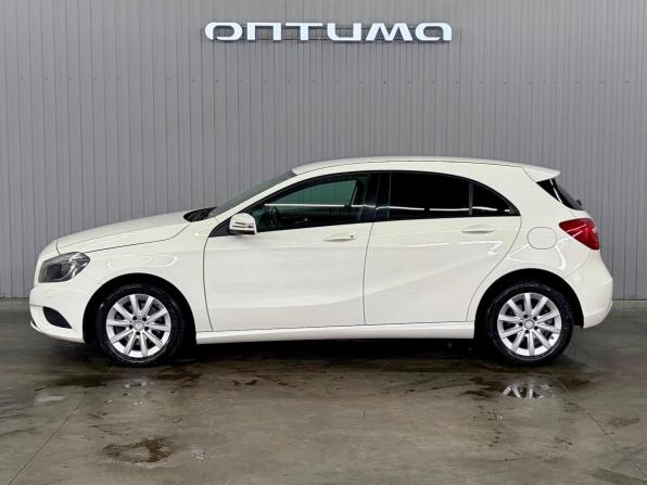 Mercedes-Benz A-Класс III (W176) с пробегом 2015 года, цена 1 427 000 рублей, 122693 км, хэтчбек, Автокод Объявления