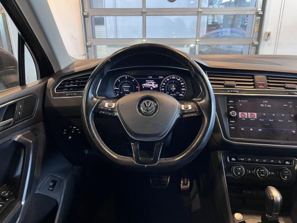 Volkswagen Tiguan II с пробегом 2018 года, цена 2 330 000 рублей, 151150 км, внедорожник, Автокод Объявления