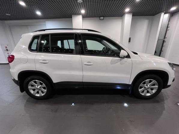 Volkswagen Tiguan I Рестайлинг с пробегом 2012 года, цена 1 360 000 рублей, 79058 км, внедорожник, Автокод Объявления