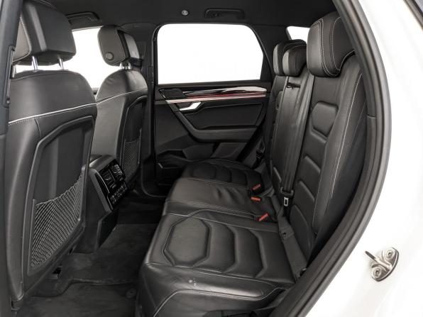 Volkswagen Touareg III с пробегом 2019 года, цена 4 660 000 рублей, 116724 км, внедорожник, Автокод Объявления