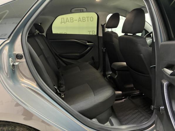 Lada (ВАЗ) Vesta I с пробегом 2019 года, цена 799 000 рублей, 98000 км, седан, Автокод Объявления
