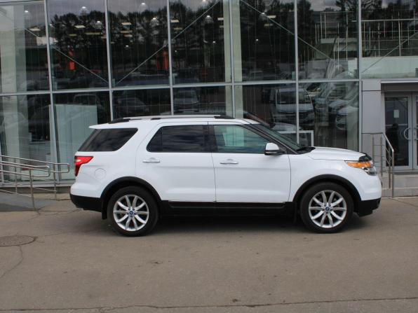 Ford Explorer V с пробегом 2015 года, цена 1 780 000 рублей, 175989 км, внедорожник, Автокод Объявления