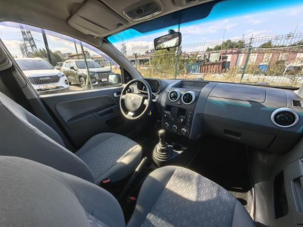 Ford Fusion I с пробегом 2004 года, цена 289 000 рублей, 250000 км, хэтчбек, Автокод Объявления