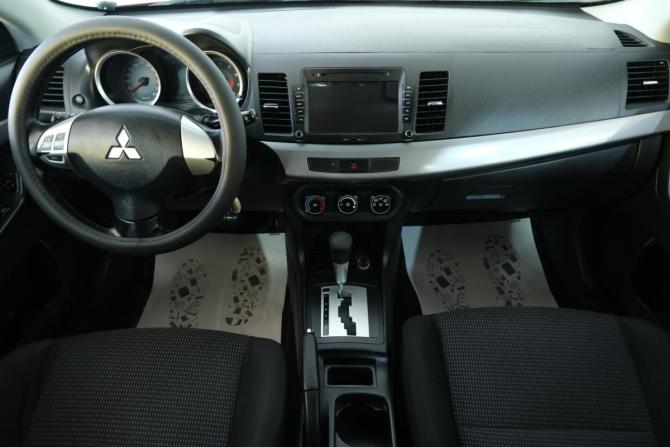 Mitsubishi Lancer X с пробегом 2007 года, цена 899 000 рублей, 200000 км, седан, Автокод Объявления