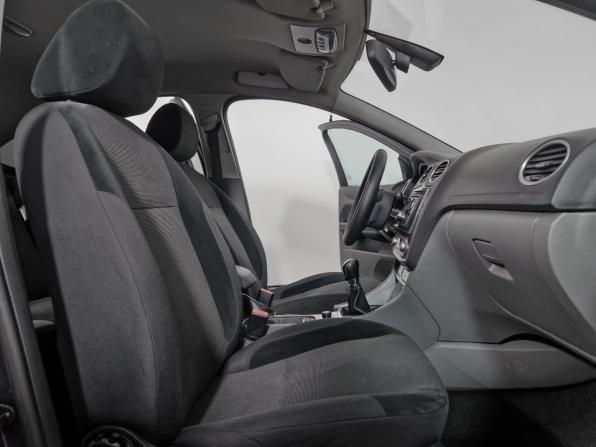 Ford Focus II Рестайлинг с пробегом 2008 года, цена 401 800 рублей, 371953 км, хэтчбек, Автокод Объявления