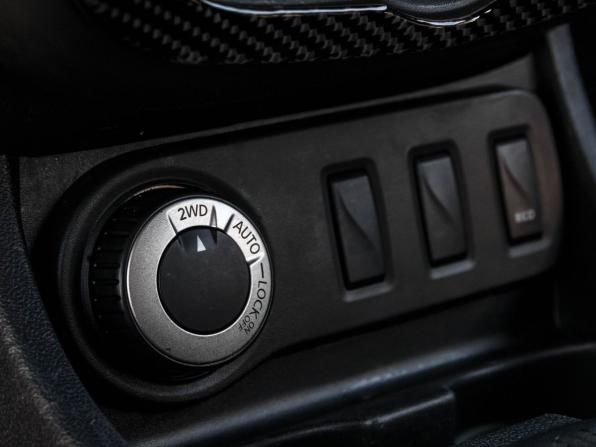 Renault Duster I Рестайлинг с пробегом 2015 года, цена 1 300 000 рублей, 112780 км, внедорожник, Автокод Объявления