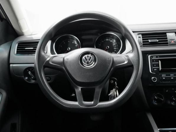 Volkswagen Jetta VI Рестайлинг с пробегом 2015 года, цена 1 122 000 рублей, 205000 км, седан, Автокод Объявления