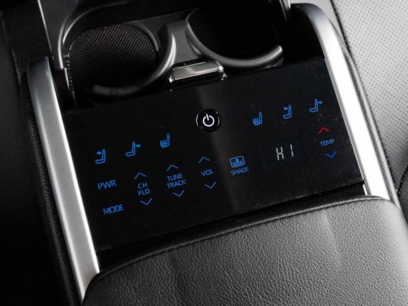 Toyota Camry VIII (XV70) Рестайлинг с пробегом 2021 года, цена 3 700 000 рублей, 45683 км, седан, Автокод Объявления