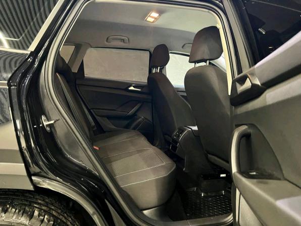 Volkswagen Taos I с пробегом 2021 года, цена 2 299 000 рублей, 130308 км, внедорожник, Автокод Объявления