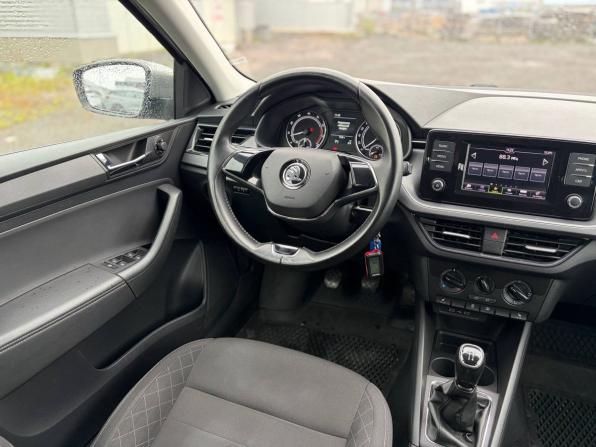 Skoda Rapid II с пробегом 2021 года, цена 1 390 000 рублей, 122000 км, лифтбек, Автокод Объявления