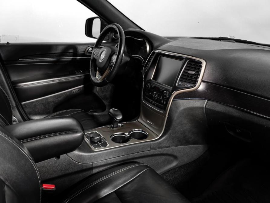 Jeep Grand Cherokee IV (WK2) Рестайлинг Санкт-Петербург  - изображение 13