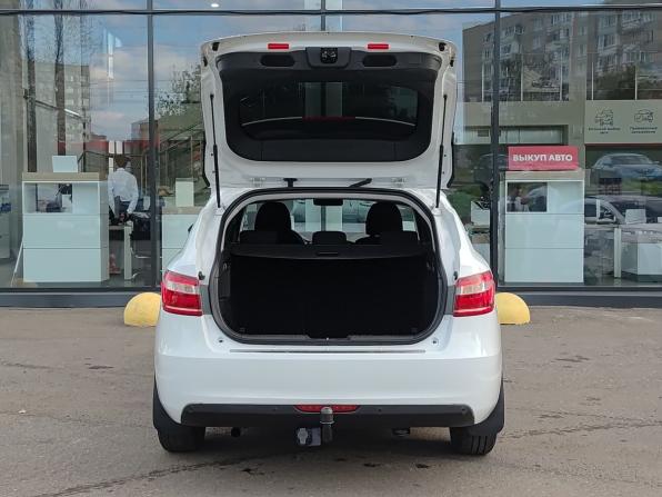 Lada (ВАЗ) Vesta I с пробегом 2019 года, цена 862 000 рублей, 122000 км, универсал, Автокод Объявления
