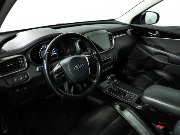 Kia Sorento III Prime Рестайлинг с пробегом 2018 года, цена 2 899 585 рублей, 118616 км, внедорожник, Автокод Объявления