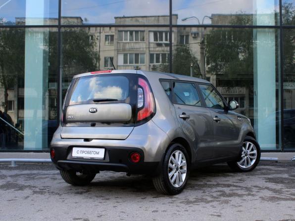 Kia Soul II Рестайлинг с пробегом 2018 года, цена 1 725 000 рублей, 64066 км, хэтчбек, Автокод Объявления