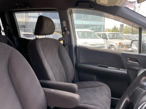 Honda Freed I Рестайлинг с пробегом 2012 года, цена 990 000 рублей, 127000 км, компактвэн, Автокод Объявления