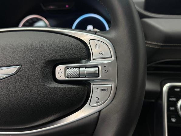 Genesis GV80 I с пробегом 2021 года, цена 5 799 000 рублей, 43300 км, внедорожник, Автокод Объявления