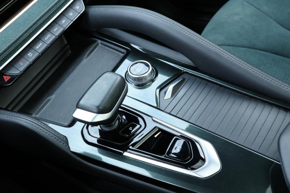 Geely Monjaro I Москва  - изображение 15