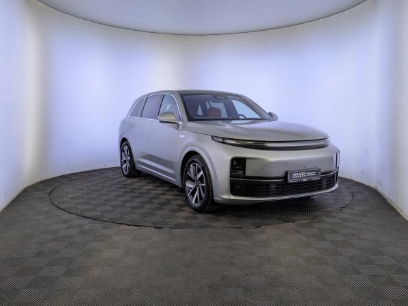 Li Auto (Lixiang) L7 I с пробегом 2024 года, цена 5 850 000 рублей, 43260 км, внедорожник, Автокод Объявления