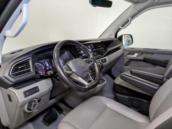 Volkswagen Caravelle T6 Рестайлинг с пробегом 2020 года, цена 3 950 000 рублей, 162597 км, минивэн, Автокод Объявления