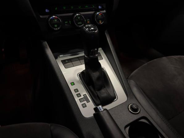 Skoda Octavia III (A7) с пробегом 2016 года, цена 1 349 000 рублей, 170000 км, лифтбек, Автокод Объявления