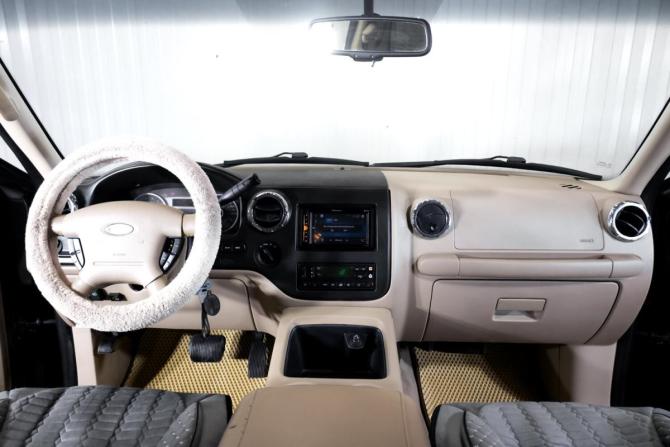 Ford Expedition II с пробегом 2005 года, цена 949 000 рублей, 347961 км, внедорожник, Автокод Объявления