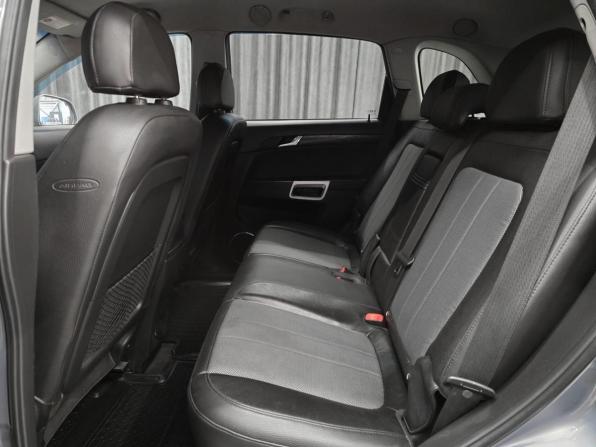 Opel Antara I Рестайлинг с пробегом 2012 года, цена 820 000 рублей, 213000 км, внедорожник, Автокод Объявления