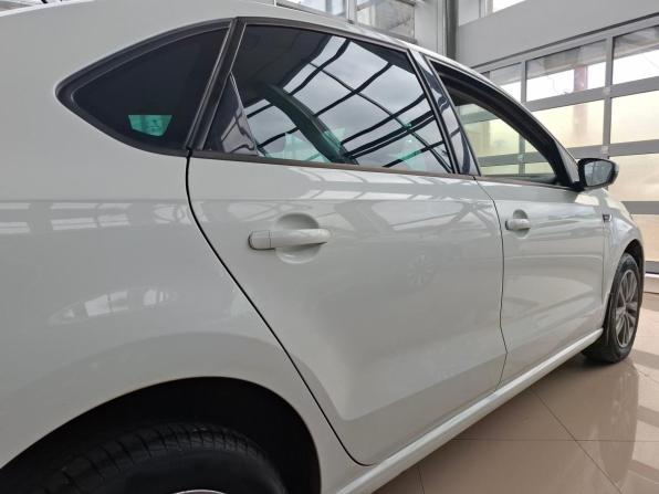 Volkswagen Polo V Рестайлинг с пробегом 2019 года, цена 1 245 000 рублей, 112936 км, седан, Автокод Объявления