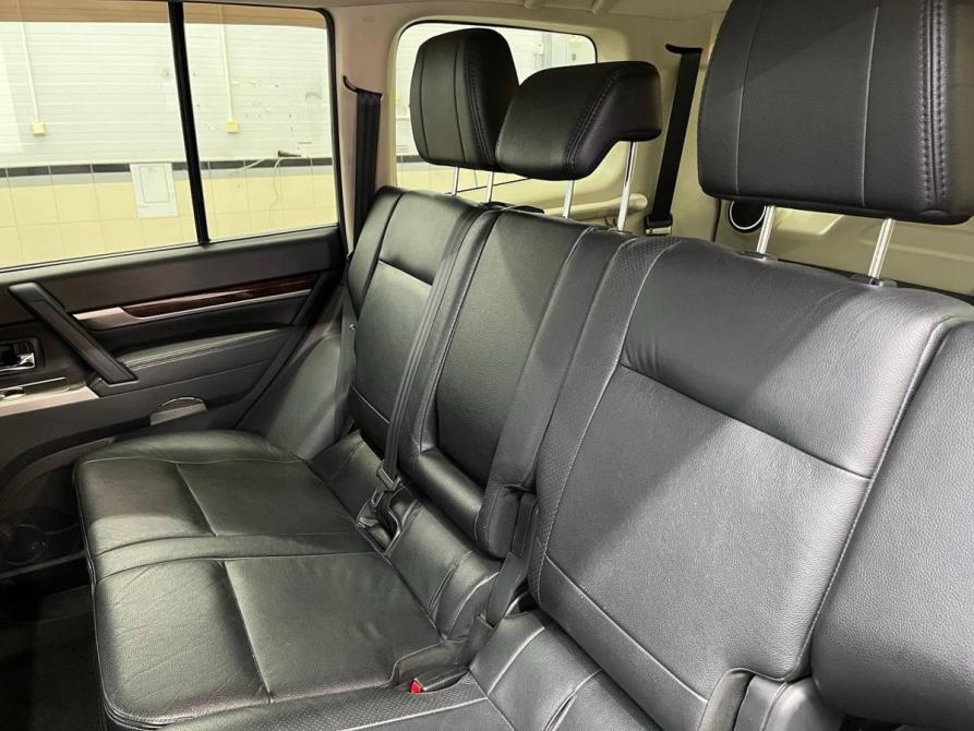 Mitsubishi Pajero IV Рестайлинг 1 Ростов-на-Дону  - изображение 17