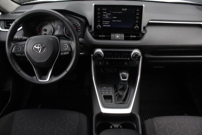 Toyota RAV4 V (XA50) с пробегом 2021 года, цена 3 650 000 рублей, 56116 км, внедорожник, Автокод Объявления
