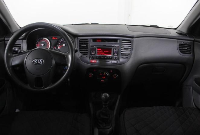 Kia Rio II Рестайлинг с пробегом 2010 года, цена 580 000 рублей, 258978 км, хэтчбек, Автокод Объявления