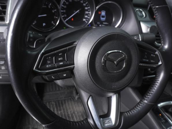 Mazda 6 III (GJ) Рестайлинг с пробегом 2017 года, цена 2 570 000 рублей, 70908 км, седан, Автокод Объявления