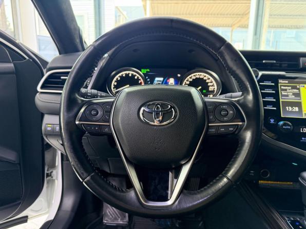 Toyota Camry VIII (XV70) с пробегом 2019 года, цена 2 500 000 рублей, 168438 км, седан, Автокод Объявления