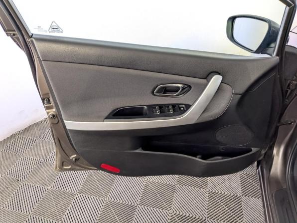 Kia Ceed II Рестайлинг с пробегом 2017 года, цена 1 185 000 рублей, 177682 км, хэтчбек, Автокод Объявления
