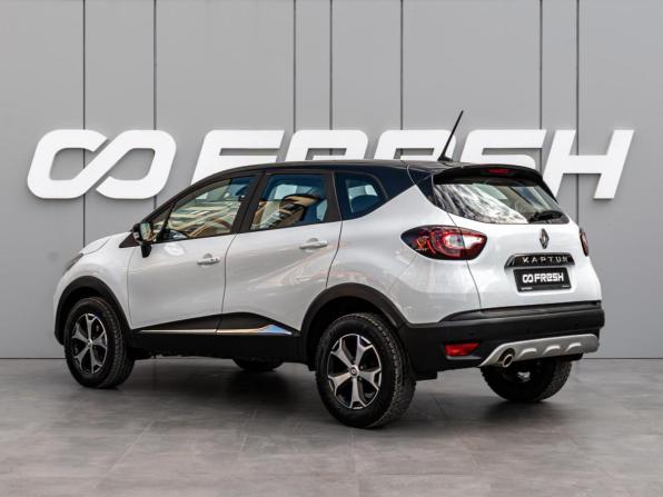 Renault Kaptur I Рестайлинг с пробегом 2021 года, цена 1 320 000 рублей, 98469 км, внедорожник, Автокод Объявления