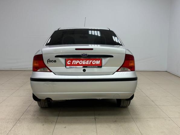 Ford Focus I Рестайлинг с пробегом 2004 года, цена 370 000 рублей, 302660 км, седан, Автокод Объявления