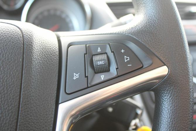 Opel Mokka I с пробегом 2014 года, цена 945 000 рублей, 120000 км, внедорожник, Автокод Объявления