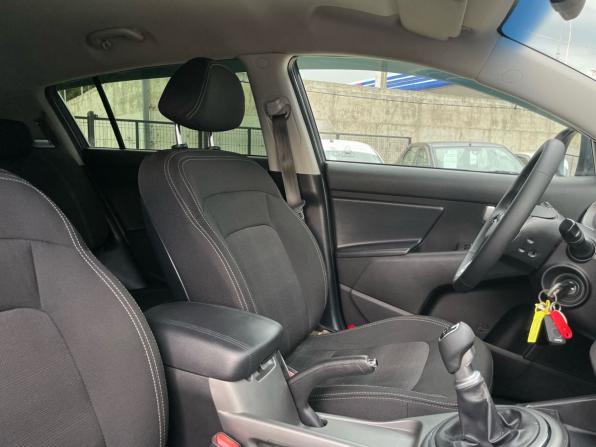 Kia Sportage III Рестайлинг с пробегом 2015 года, цена 1 325 000 рублей, 216000 км, внедорожник, Автокод Объявления