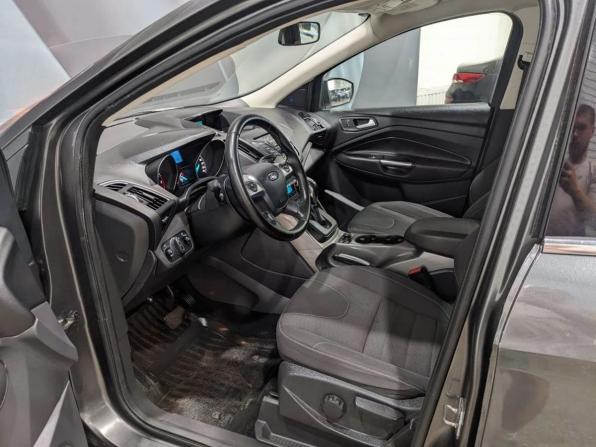 Ford Kuga II Рестайлинг с пробегом 2016 года, цена 1 445 000 рублей, 211500 км, внедорожник, Автокод Объявления