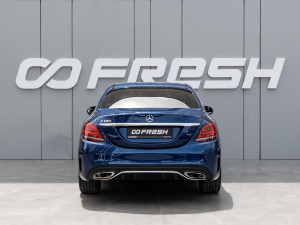 Mercedes-Benz C-Класс IV (W205) Рестайлинг с пробегом 2018 года, цена 2 760 000 рублей, 158657 км, седан, Автокод Объявления