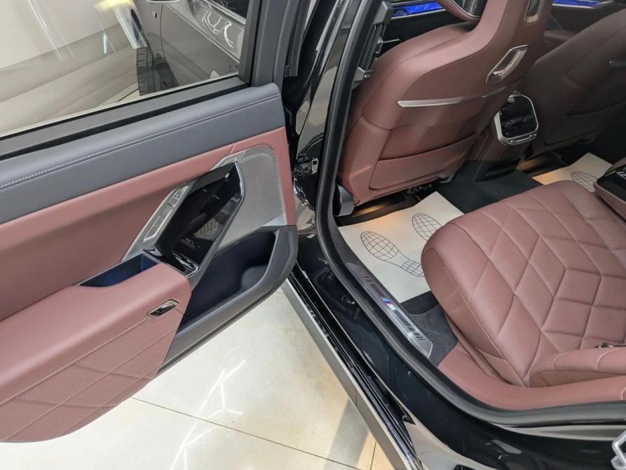 BMW 7 серии VII (G70) Воронеж  - изображение 21