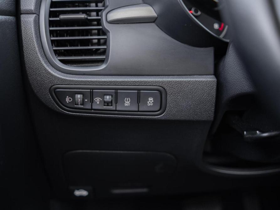 Kia Rio IV Сочи  - изображение 20