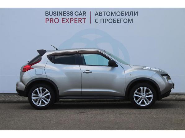 Nissan Juke I с пробегом 2012 года, цена 867 000 рублей, 253401 км, внедорожник, Автокод Объявления